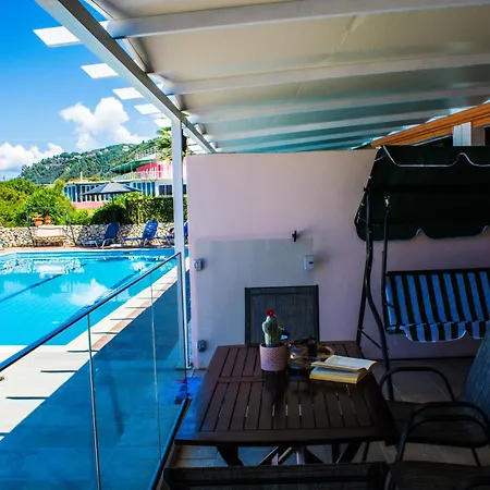 Fanis Seafront Apartments Agios Gordios  Exterior foto