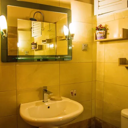 Fanis Seafront Apartments Agios Gordios  Exterior foto