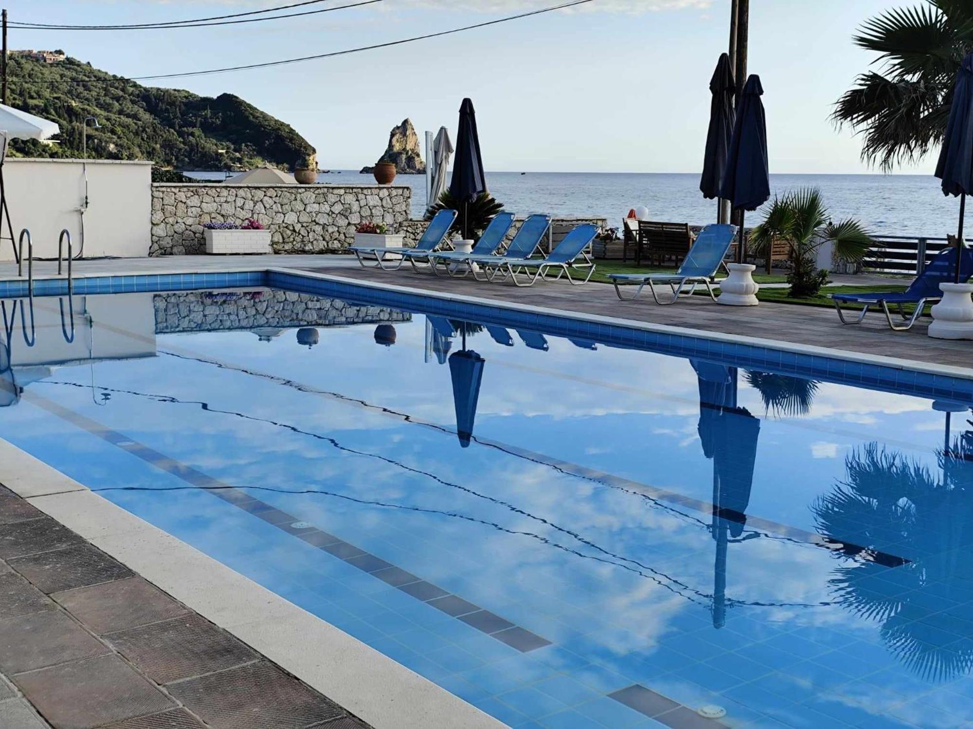 Apartment Fanis Seafront Agios Gordios (Corfu)
