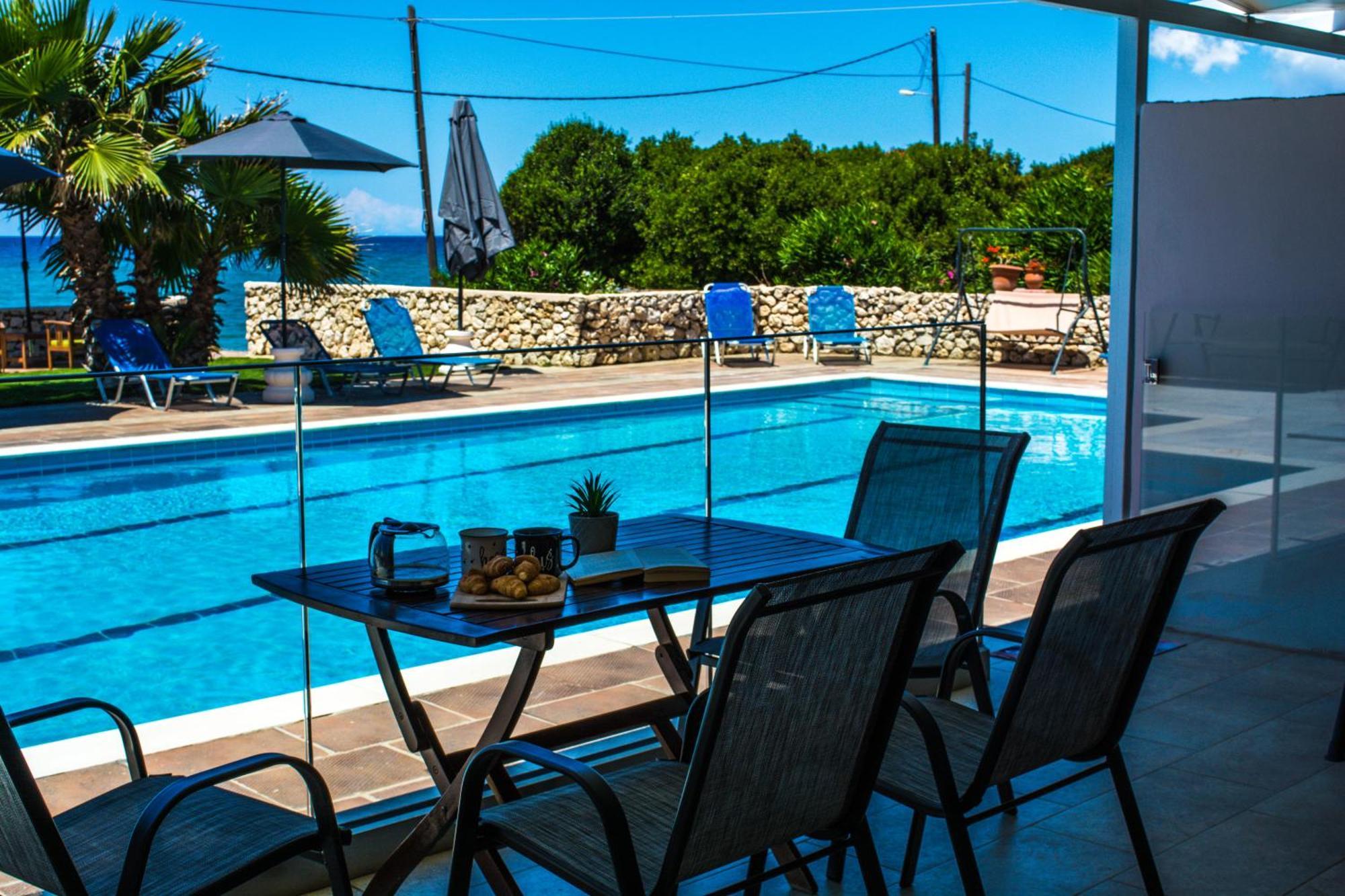 Fanis Seafront * Agios Gordios (Corfu)